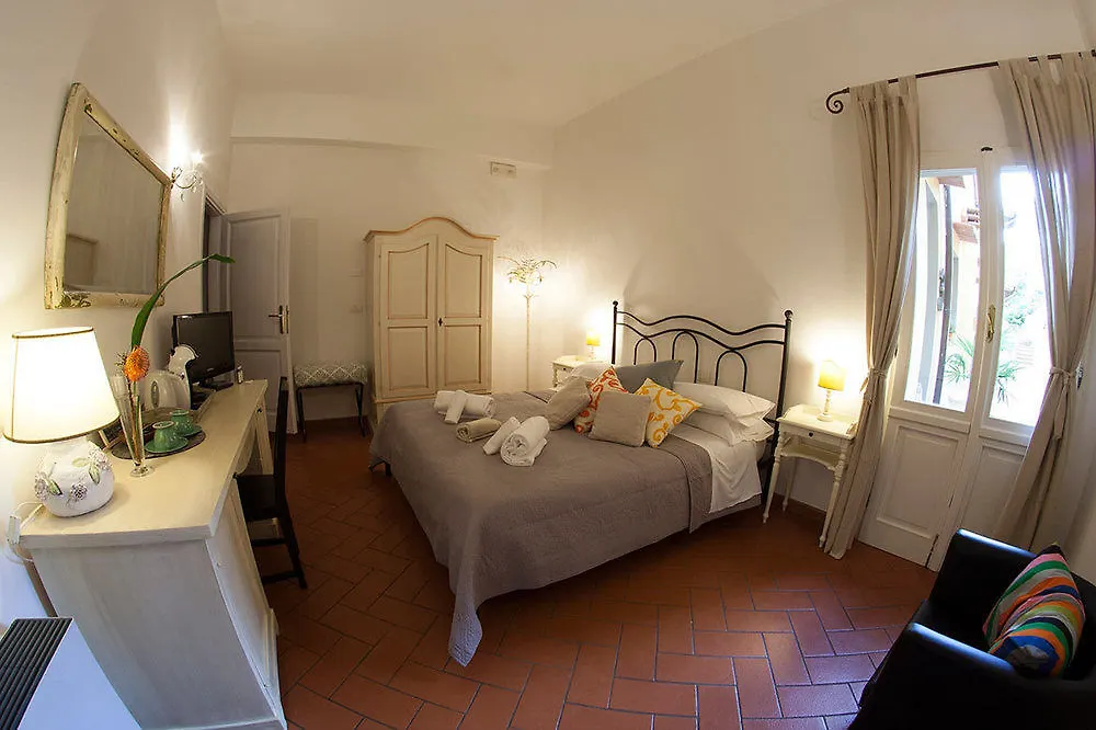 Cosy House Bed and Breakfast Φλωρεντία